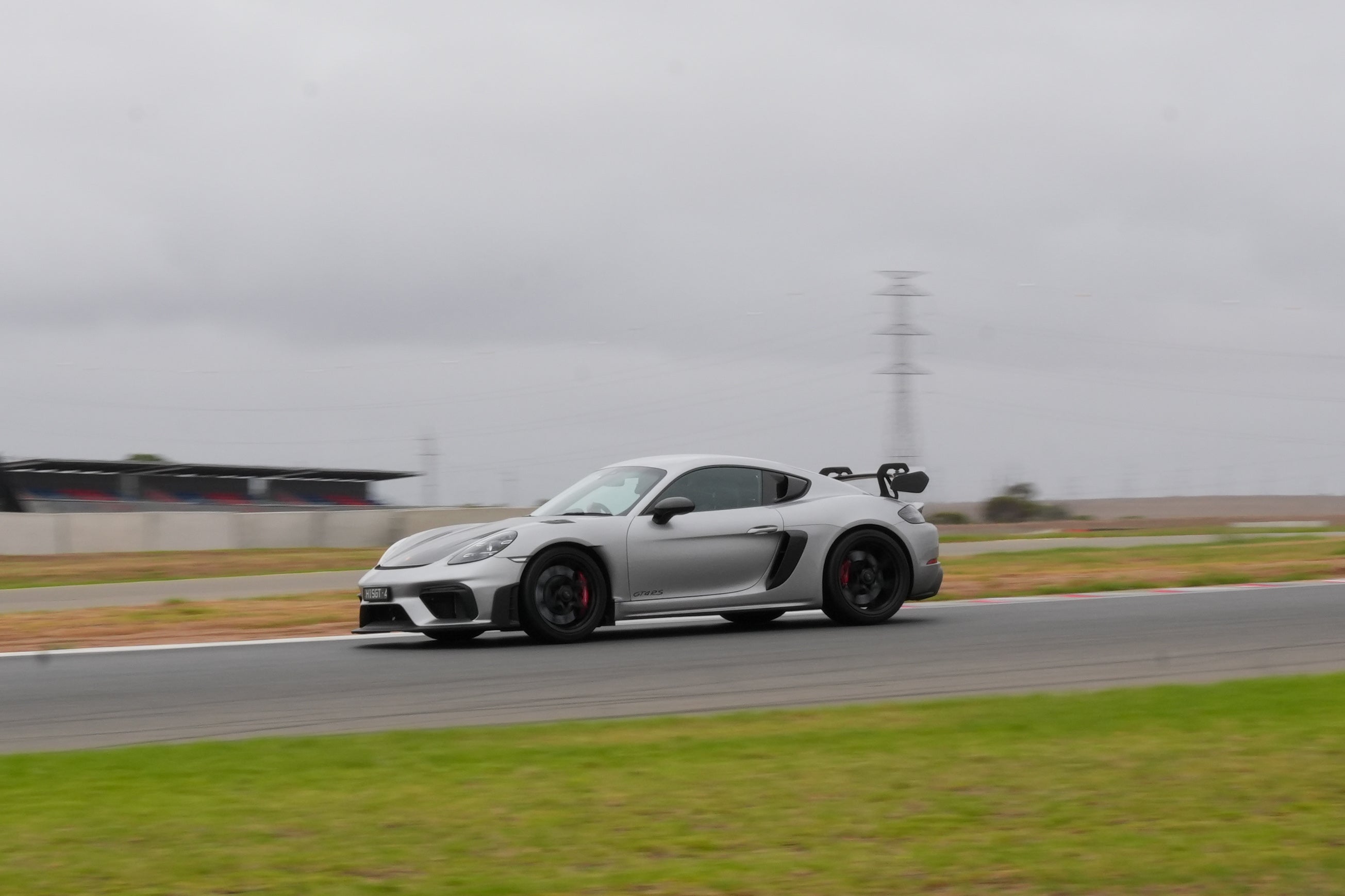 Silver Porsche GT4RS